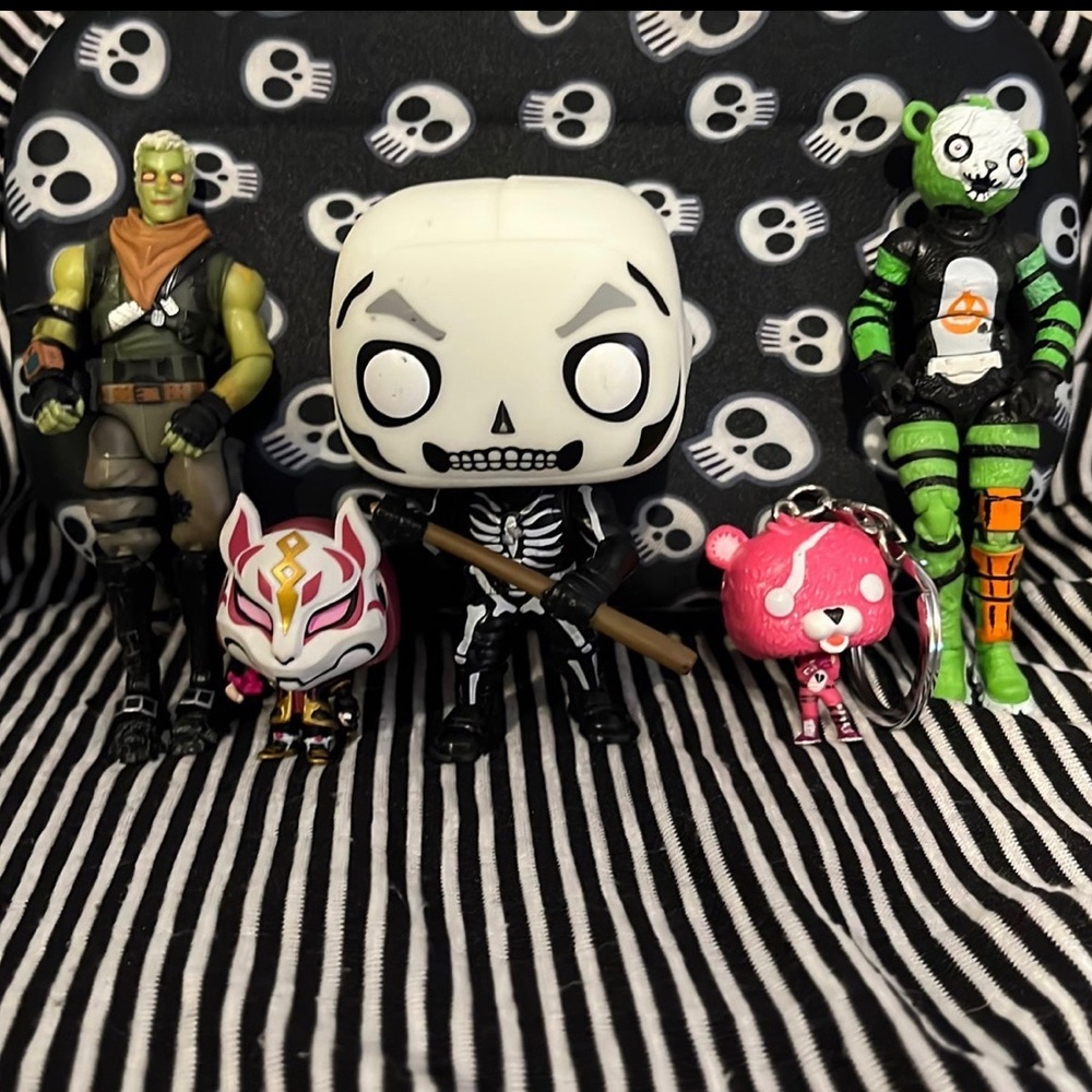 Fornite Funko Pop and Figure Lot